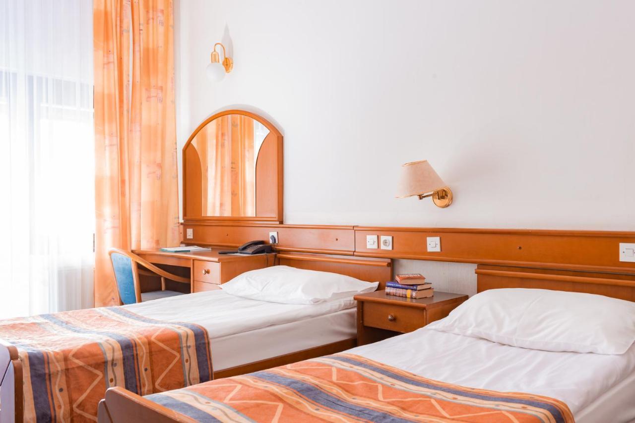 Hotel Smarjeta - Terme Krka Šmarješke Toplice Eksteriør billede